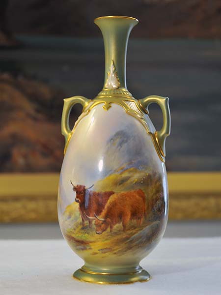 Royal_worcester_Harry_Stinton_highland_cattle_vase_18_a