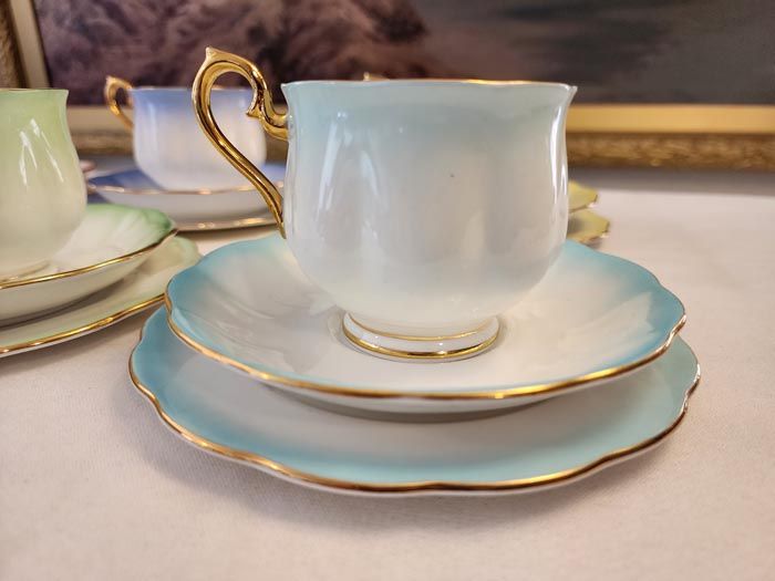 Royal Albert: Royal Albert - Rainbow trios
