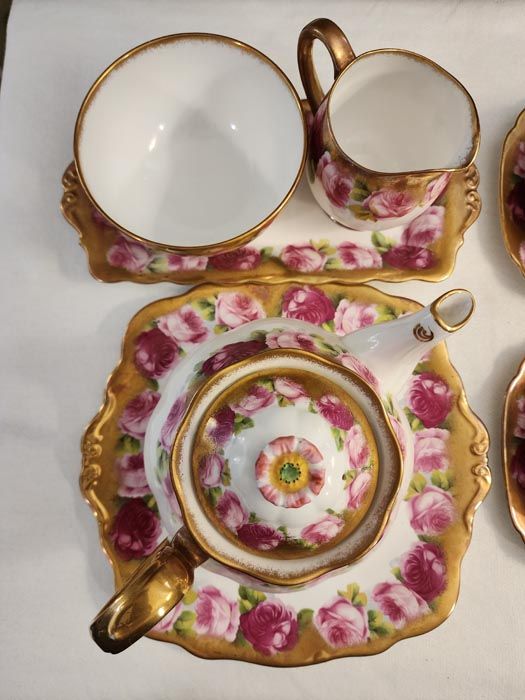 Royal Albert: Royal Albert - Old English Rose HEAVY GOLD