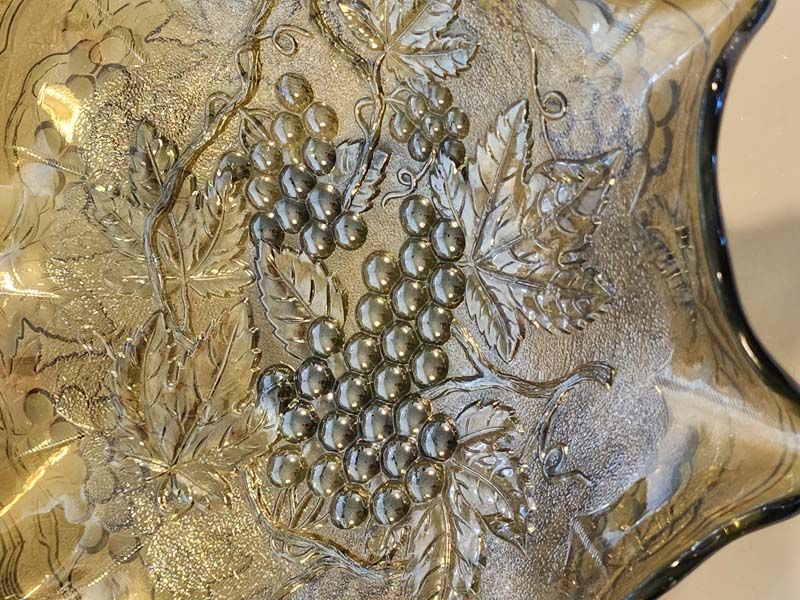 Carnival Glass: Carnival Glass Helios Grapes
