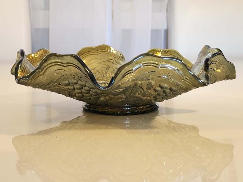 Carnival Glass: Carnival Glass Helios Grapes