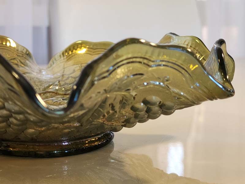 Carnival Glass: Carnival Glass Helios Grapes