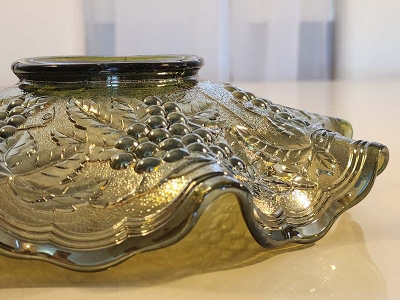 Carnival Glass: Carnival Glass Helios Grapes