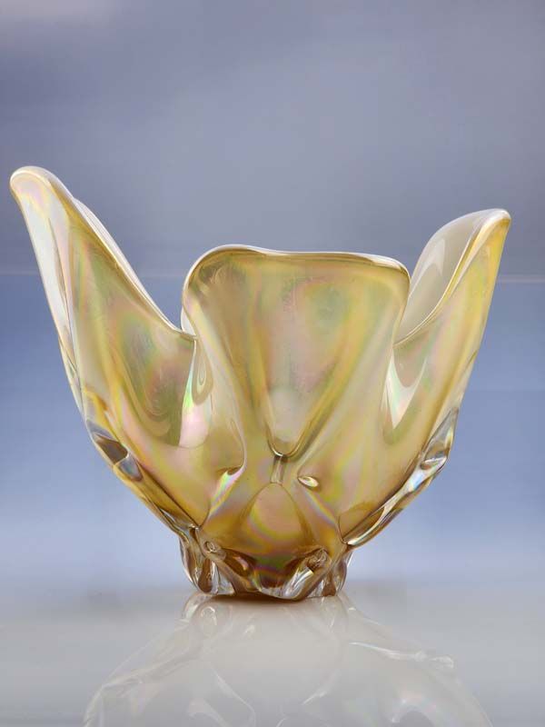 Hineri glass vase - caramel lustre