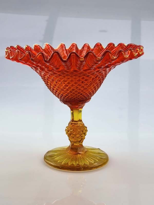 Vintage & Retro: Cadmium glass bowl