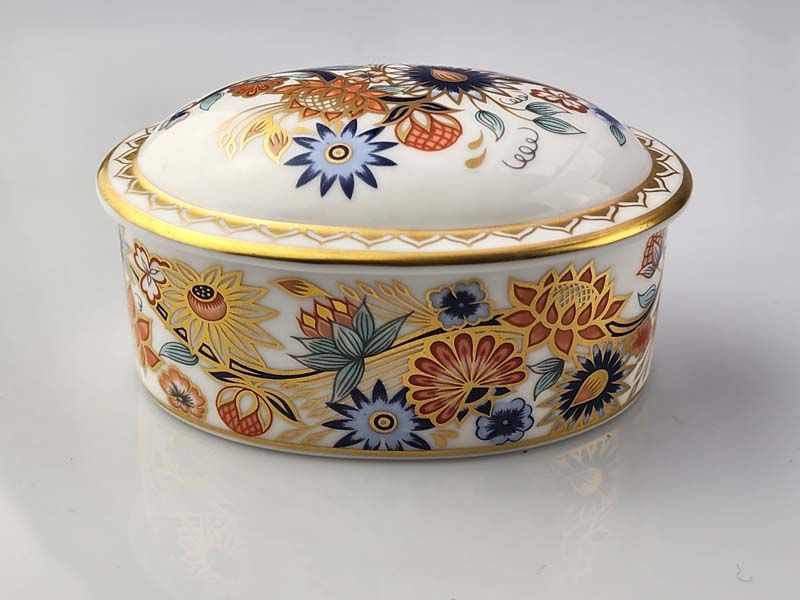 Ajanta Covered Container