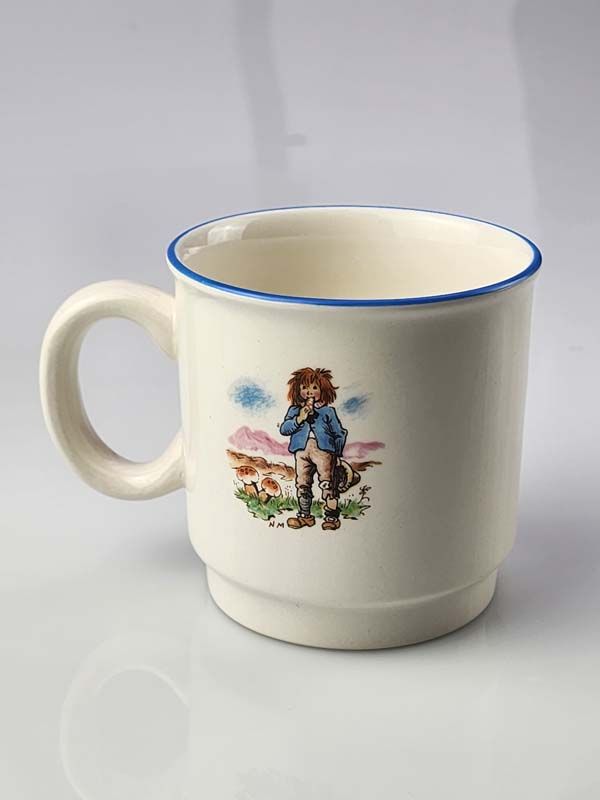 Crown Lynn: Crown Lynn - Nursery Ware Cup