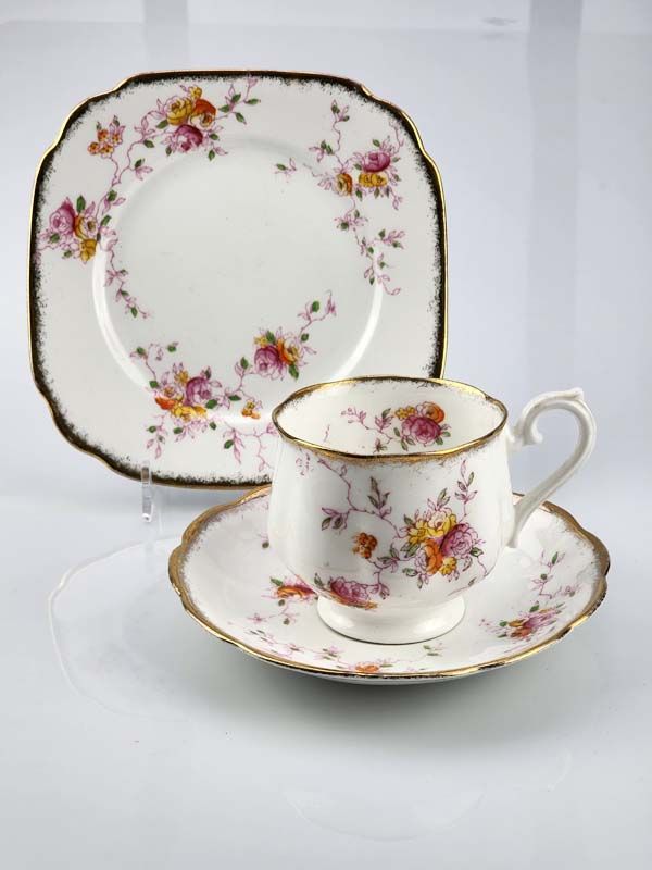 Early Royal Albert Trio