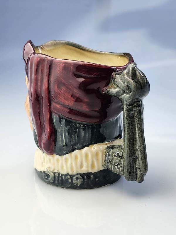 China & Ceramics: Simon the Cellarer D5616