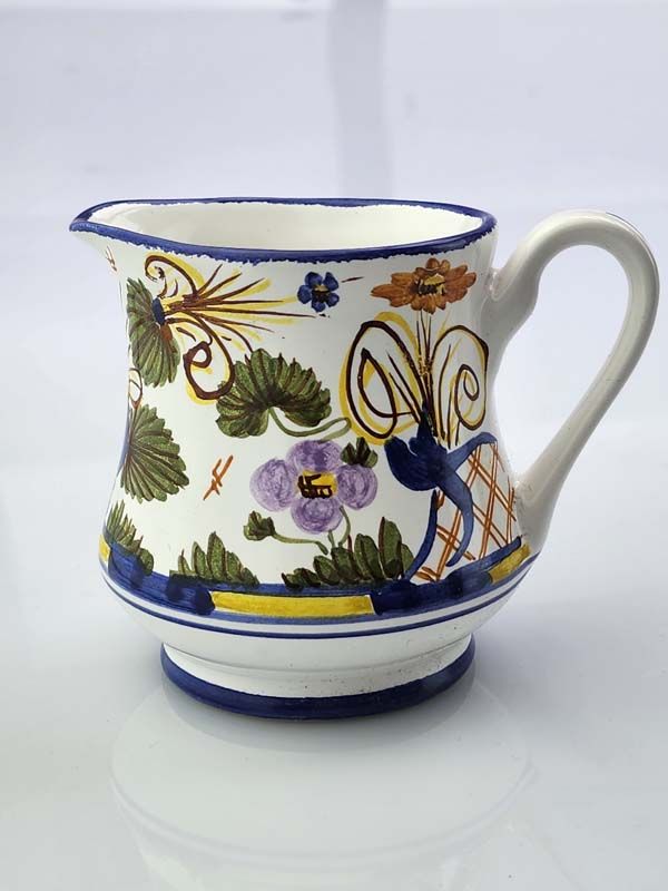 Razeto Chile cream jug