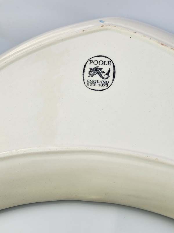 Poole Pottery: Poole Twintone Dish