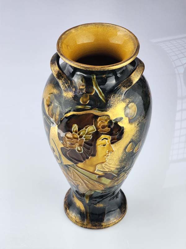 China & Ceramics: Art Nouveau Thomas Forester Vase