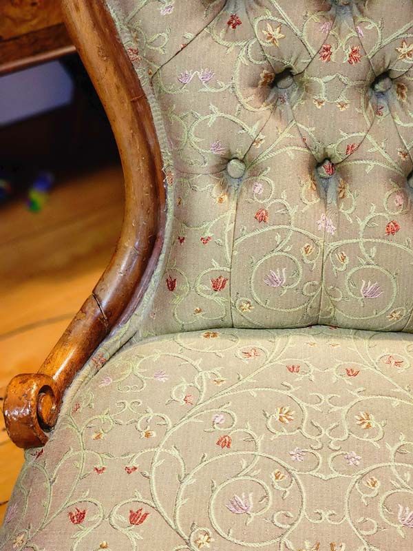 Antiques: Victorian deep buttoned ladies chair