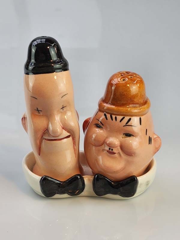 Beswick: Beswick - Laurel and Hardy Salt & Pepper