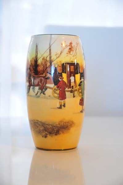 Royal Doulton - Coaching Days cylindrical vase