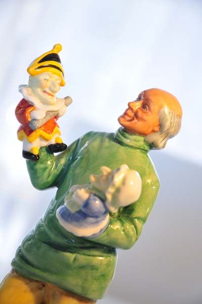 Royal Doulton - Punch and Judy Man