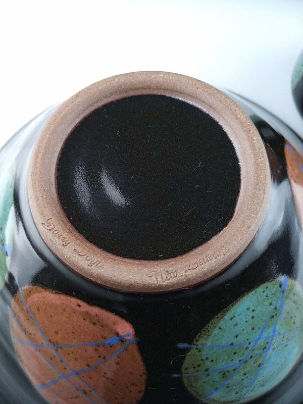 NZ Pottery: Barry Doyle Pottery