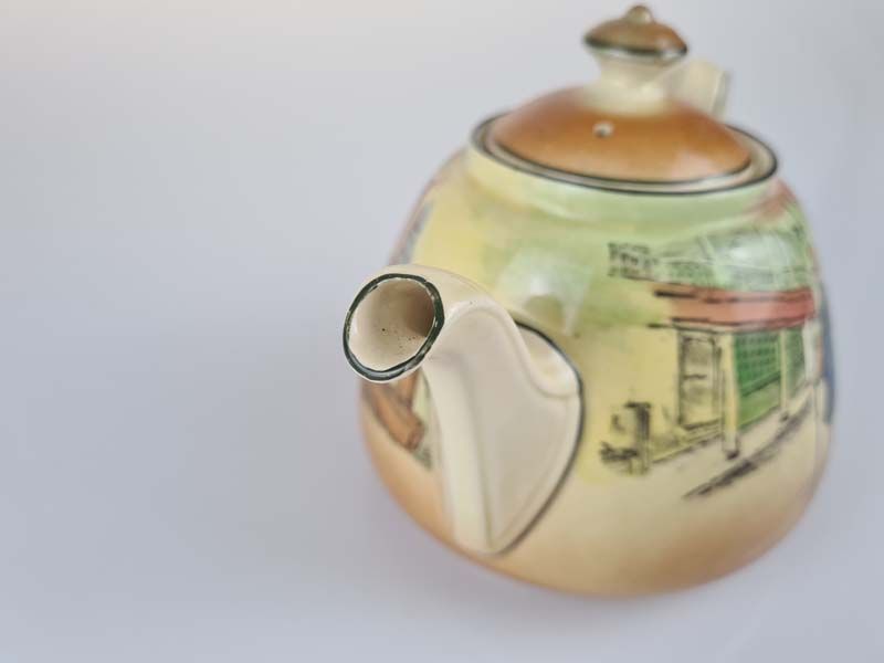 Dickensware: Royal Doulton - Mr Micawber Tea Pot