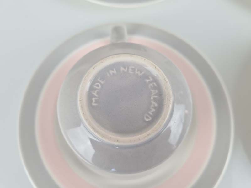 Crown Lynn: Crown Lynn - Modello Candy Duos