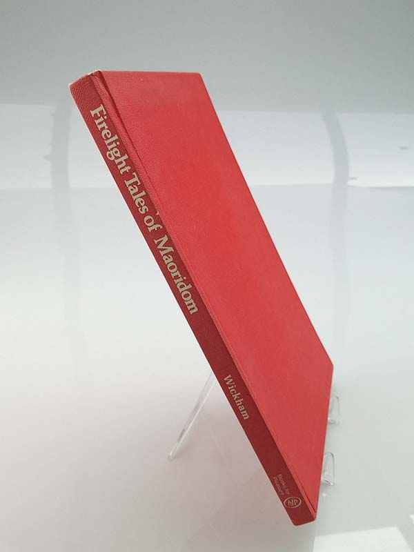 Firelight tales of Maoridom