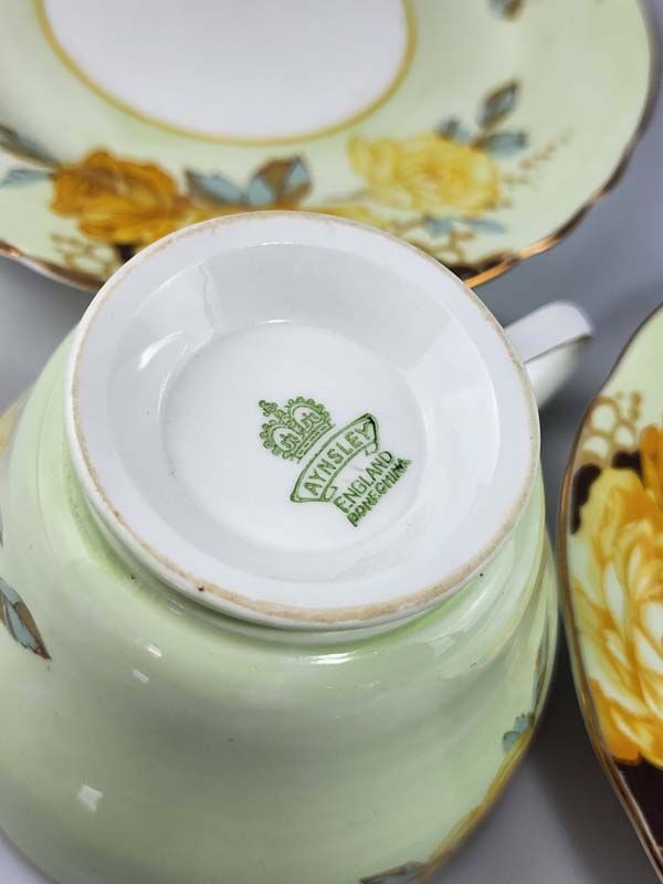 - Other: Aynsley - Yellow Rose on Green Trio