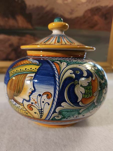 China & Ceramics: Deruta Italian Lidded Pot