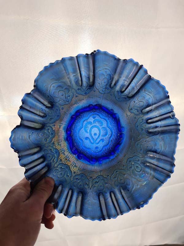 Carnival Glass: Carnival Glass Bowl Persian Medallion