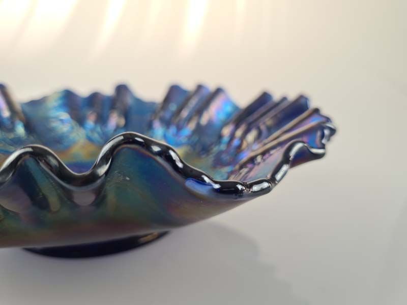 Carnival Glass: Carnival Glass Bowl Persian Medallion