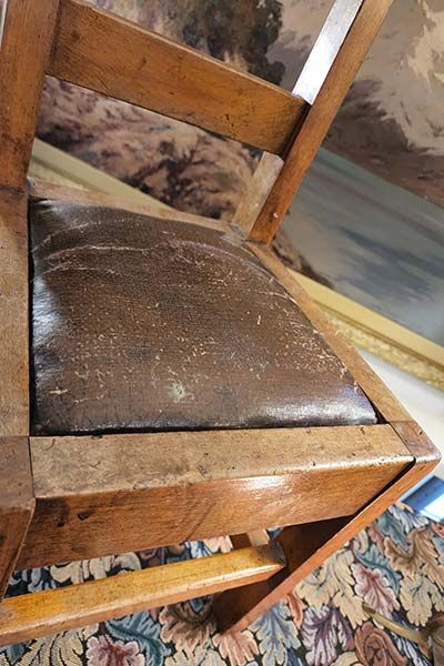 Furniture: Vintage children's wooden chair