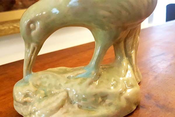 Crown Lynn: Crown Lynn - Kiwi, green coloured