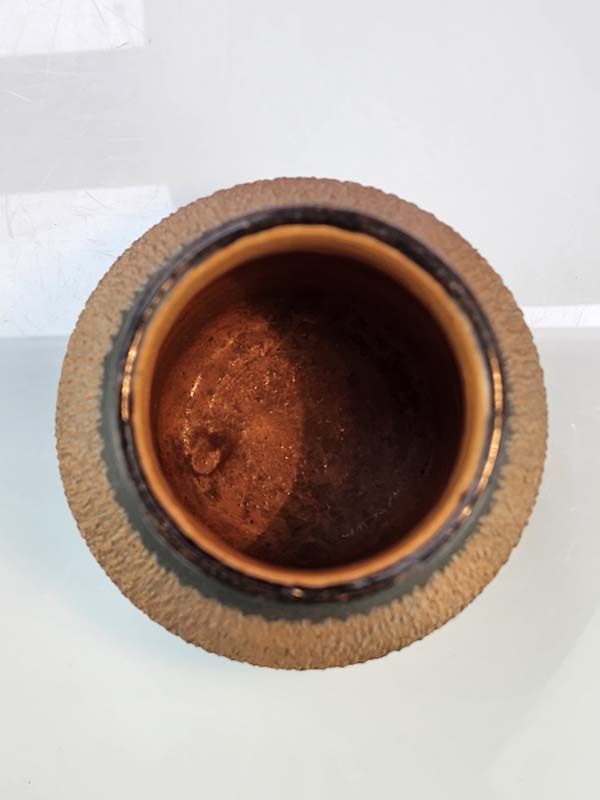 NZ Pottery: Crown Lynn Daniel Steenstra Vase