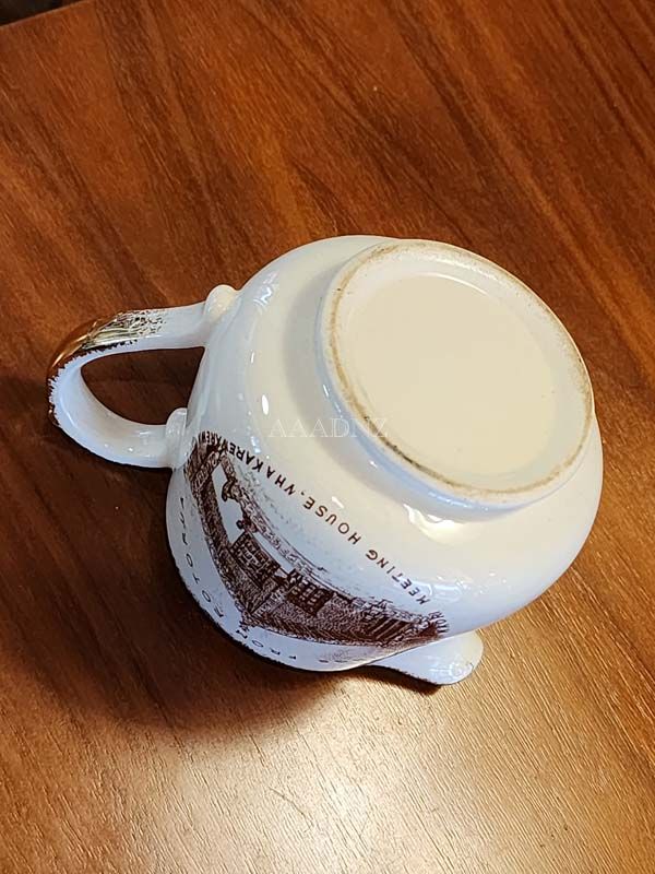 Crown Lynn: Crown Lynn - Rotorua Souvenir Jug