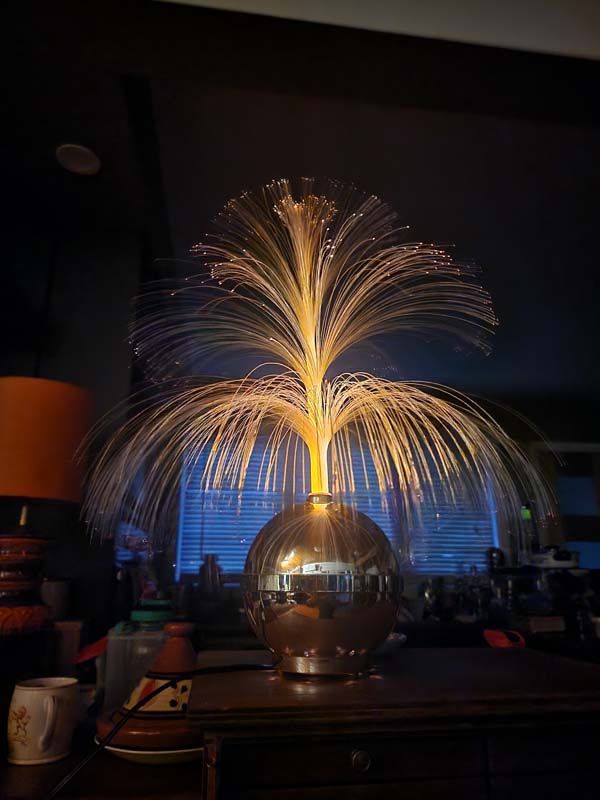 Retro Electronics: Retro Fountain Fibre Optic lamp
