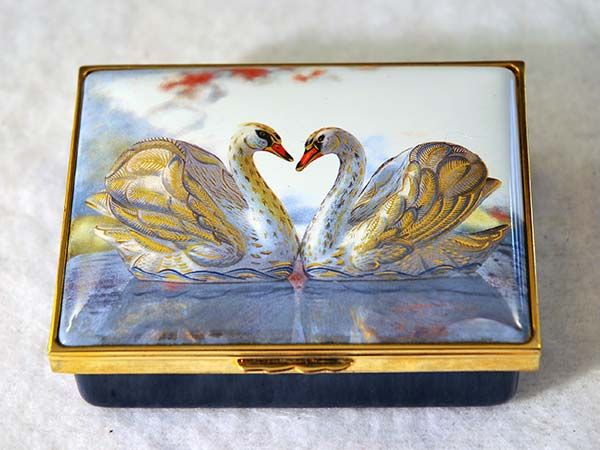 Halcyon Days Enamels - The Royal Swans
