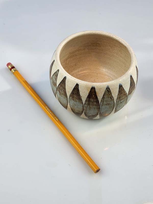 Hanmer pottery: Hanmer pottery bowl