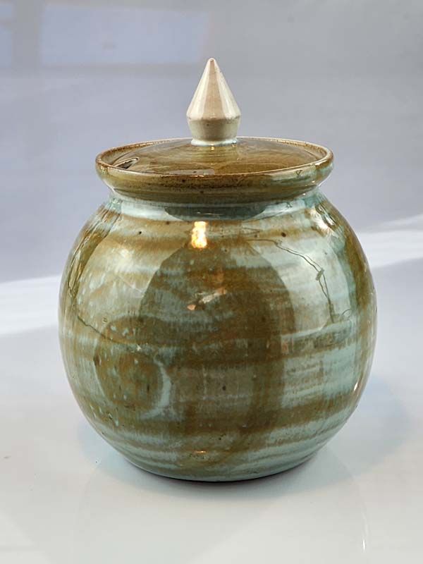 Hanmer Pottery lidded pot