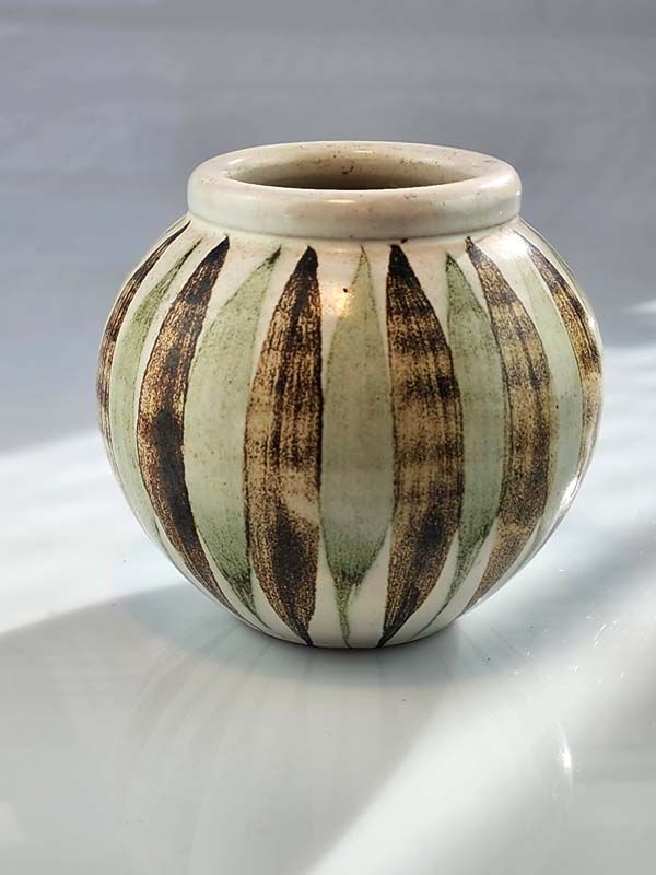 Hanmer Pottery vase