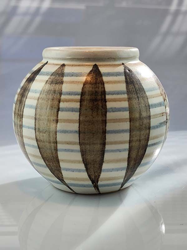 Hanmer Pottery vase