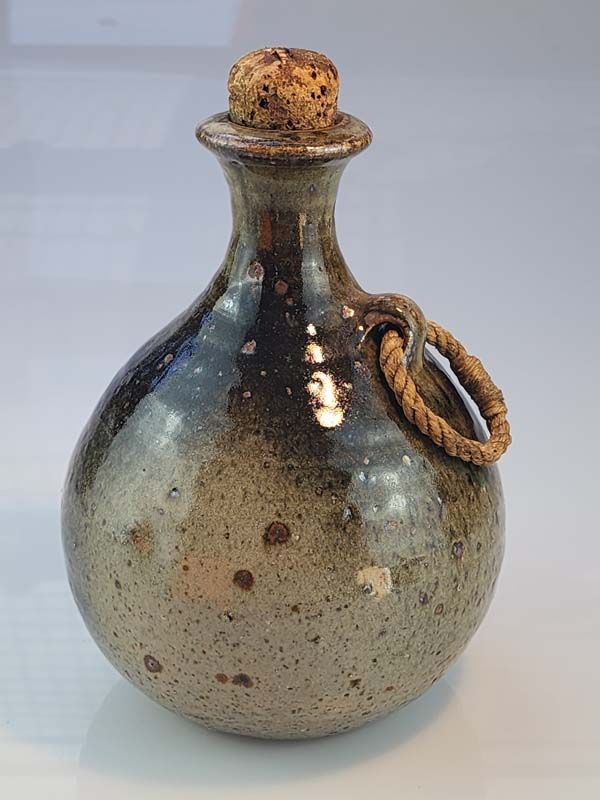 NZ Pottery: Lawrence Ewing - bottle