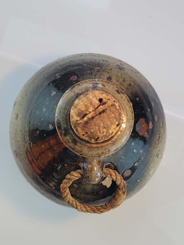 NZ Pottery: Lawrence Ewing - bottle