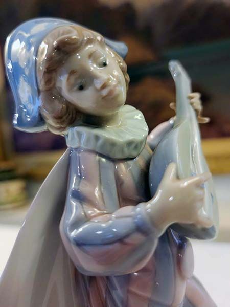Lladro - Model #5695: Mandolin Serenade