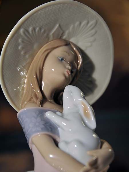 Lladro - Model #6741: Bunny Kisses