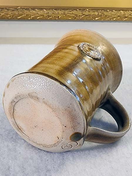 NZ Pottery: Peter Gibbs mug