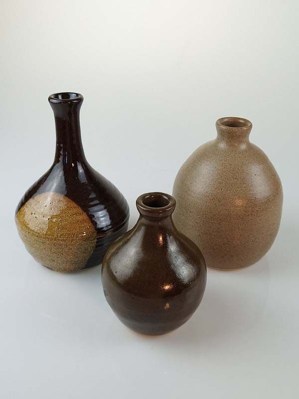 NZ Pottery: Pottery Vases - Honey Pot Gallery