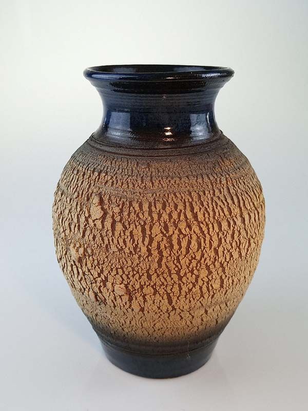 NZ Pottery: John Kalb vase