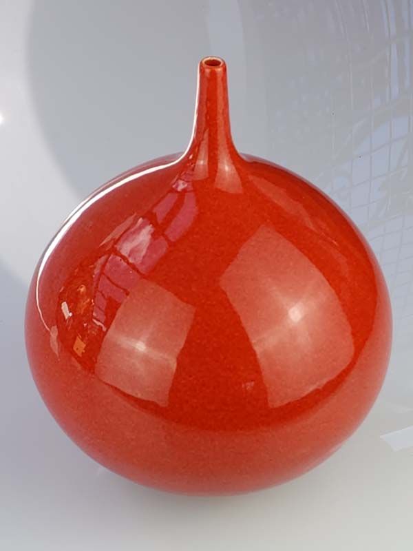 NZ Pottery: Peter Collis Red Vase