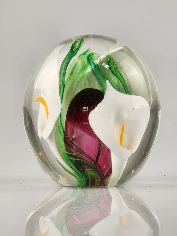 Glass: Peter Raos Lily Glass Paperweight