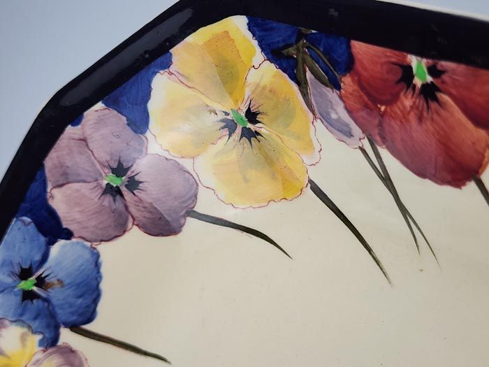 Royal Doulton: Large Pansy Square Bowl D4049