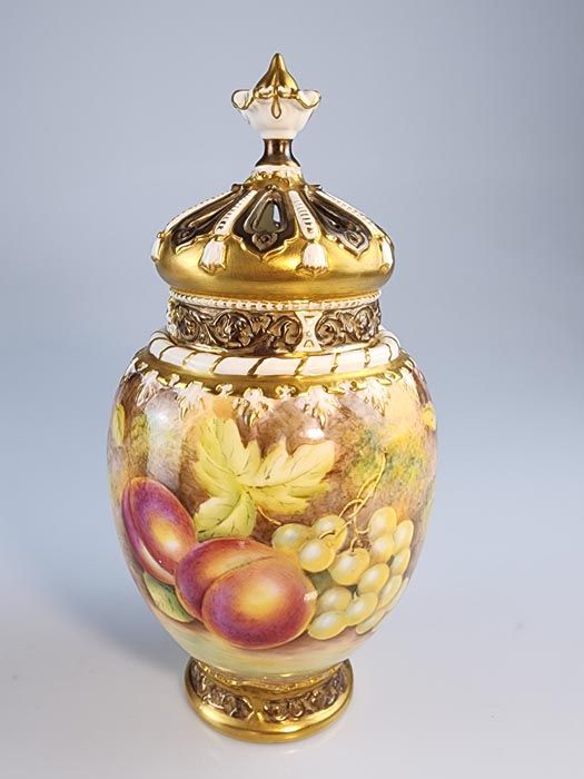 Royal Worcester: Royal Worcester Fruit Pot Pourri by Leaman
