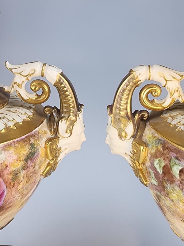 China & Ceramics: Royal Worcester Fruit Vases by John Freeman